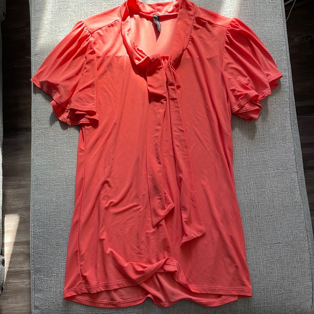 Coral color top